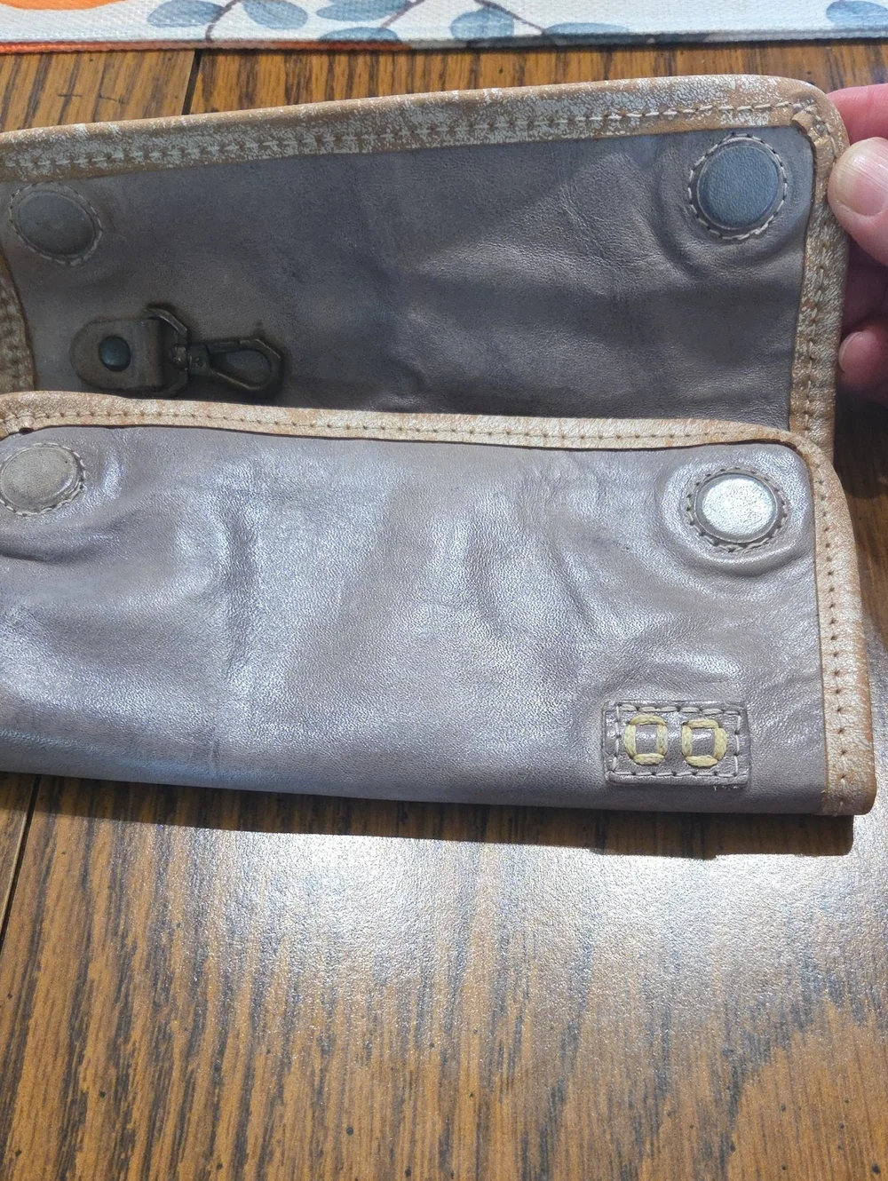 Bedstu wallet USED ONCE!!